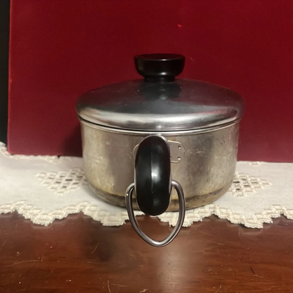 Vintage Revere Ware 1801 1 Qt 99e Small Copper Bottom Pot with Lid